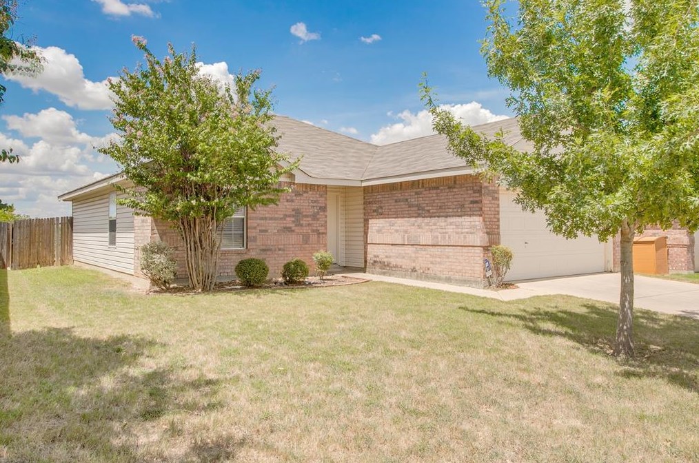 14241 Cedar Post Dr, Haslet TX  76052-2940 exterior
