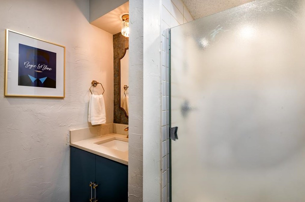 12219 Wightman Pl, Dallas TX 75243-4544 exterior