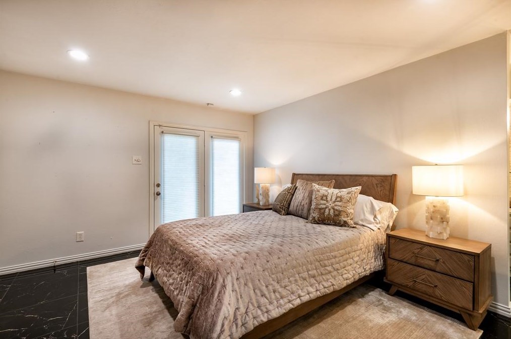 12219 Wightman Pl, Dallas TX 75243-4544 exterior