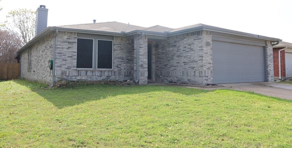 4816 Cedar Crest Dr, Mckinney TX  75070-7757 exterior