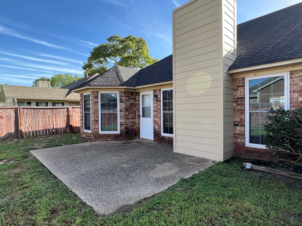 309 Lemay Dr, Tyler TX  75704-2032 exterior