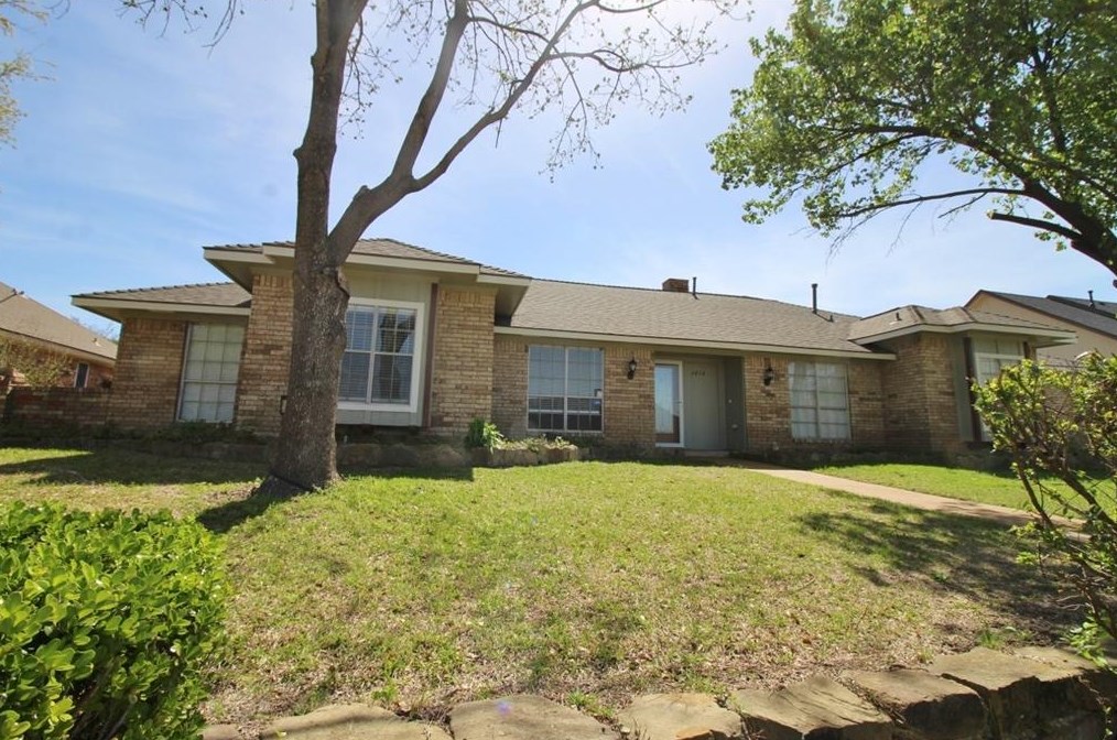6014 Lakeshore Dr, Rowlett TX  75089-3731 exterior