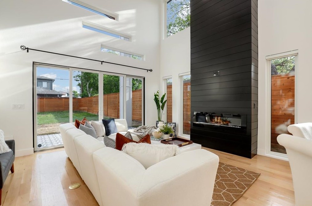 4811 University Blvd, Dallas TX  75209-5015 exterior