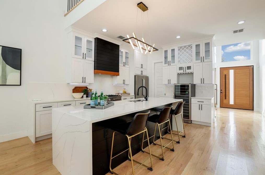 4811 University Blvd, Dallas TX  75209-5015 exterior