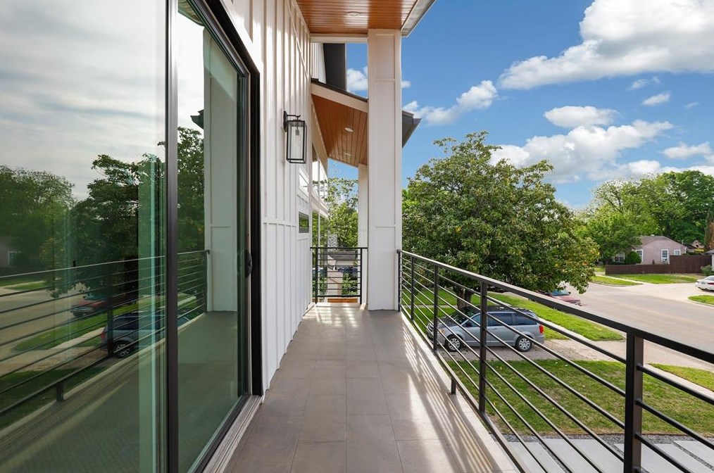 4811 University Blvd, Dallas TX  75209-5015 exterior