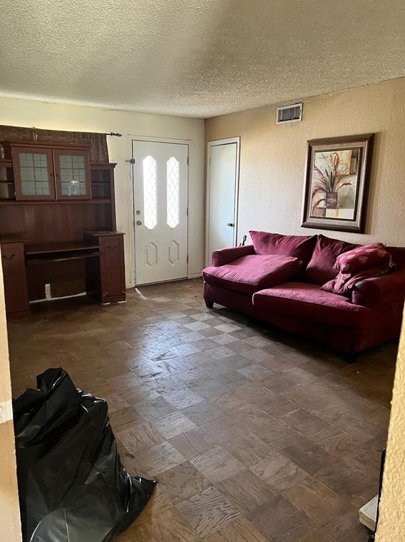 3119 Sidney Dr, Mesquite TX 75150-2256 exterior