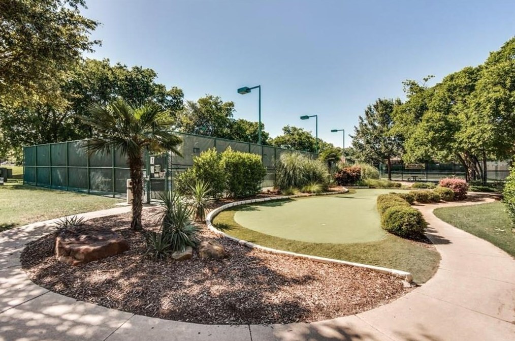 3408 Courtney Dr, Lewisville, TX 75022