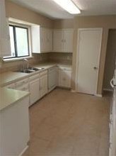 2317 Jenson Cir, Fort Worth TX  76112-4811 exterior