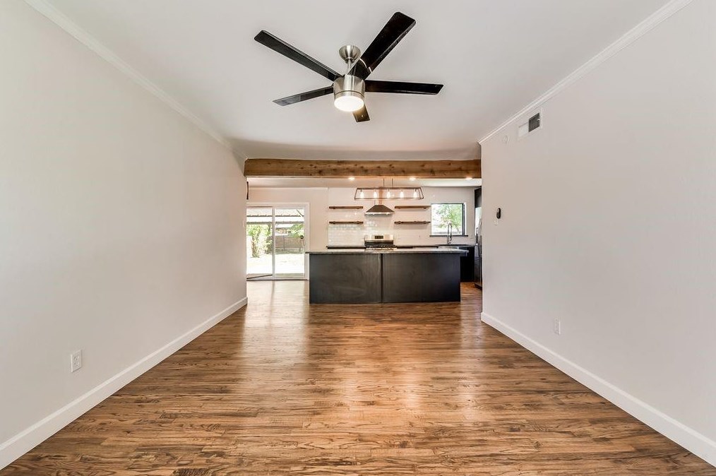 10510 Sandra Lynn Dr, Dallas TX  75228-2415 exterior