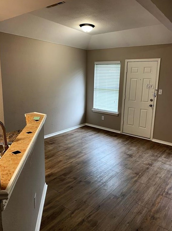 1502 Cedarcrest Cir, Mesquite TX  75149-5688 exterior