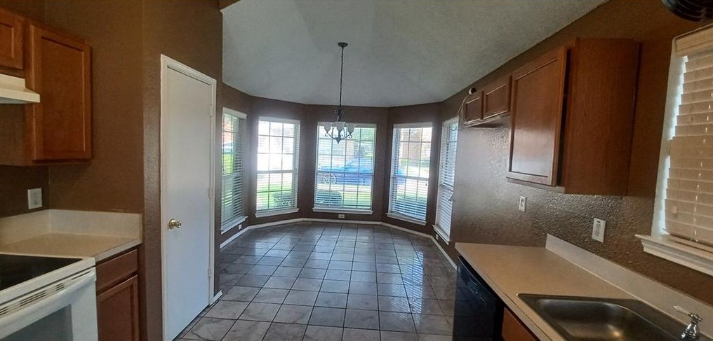 1512 Paintbrush St, Mesquite TX  75149-2686 exterior