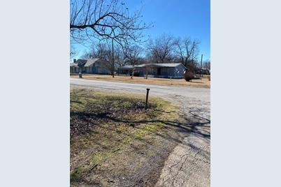 405 N Main Street, Dodd City, TX 75438 - Photo 1