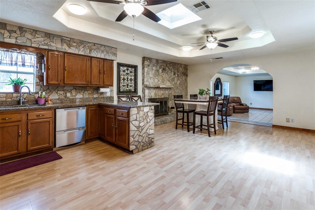 1323 Sierra Blanca Dr, Duncanville, TX 75116 MLS 20087253 Coldwell