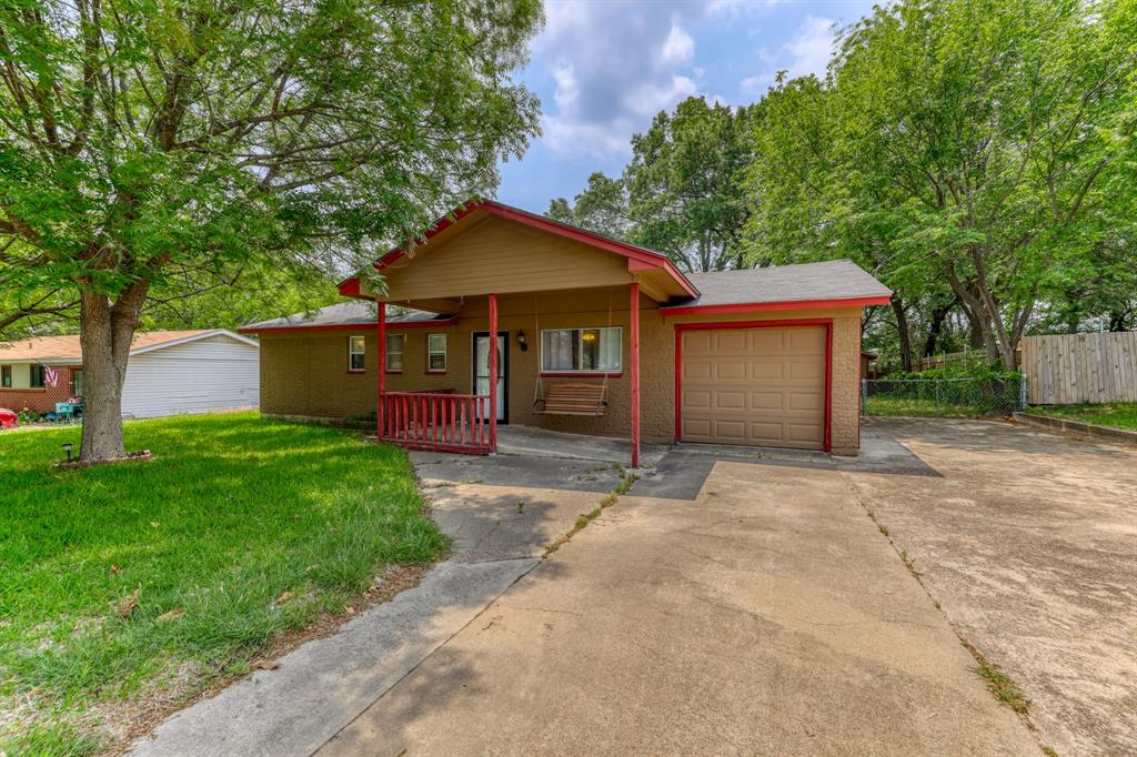 112 Shoreline Dr, Azle, TX 76020 MLS 20087709 Coldwell Banker