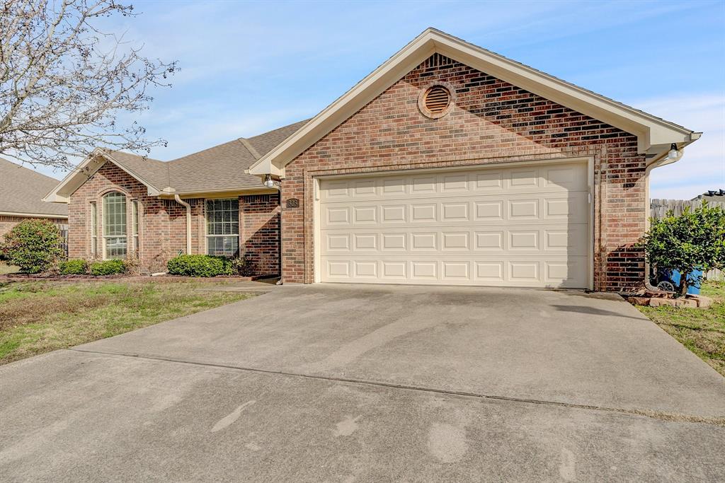 323 Amanda Ct, Whitehouse, TX 75791 MLS 20112672 Coldwell Banker