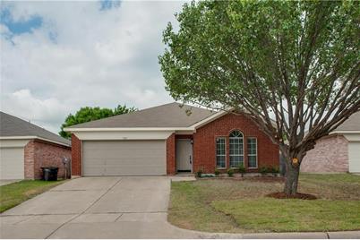 7201  Park Creek Circle E, Fort Worth, TX 76137 - Photo 1