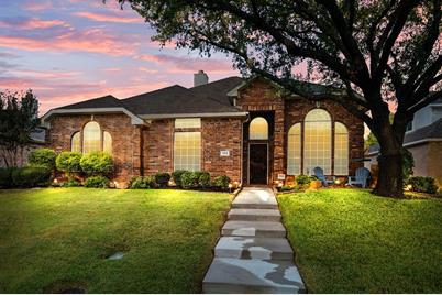 104  Ventura Court, Allen, TX 75013 - Photo 1