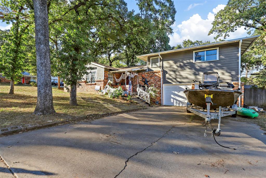 1048 Barbara Ann Dr, Hurst, TX 76053 MLS 20181170 Coldwell Banker