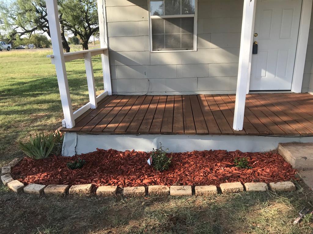 101 Runnels St, Tye, TX 79563 MLS 20184719 Coldwell Banker