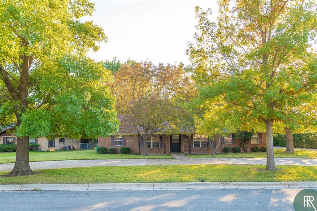 603 Oakpark Dr, Brownwood, TX 76801 MLS 20199832 Coldwell Banker