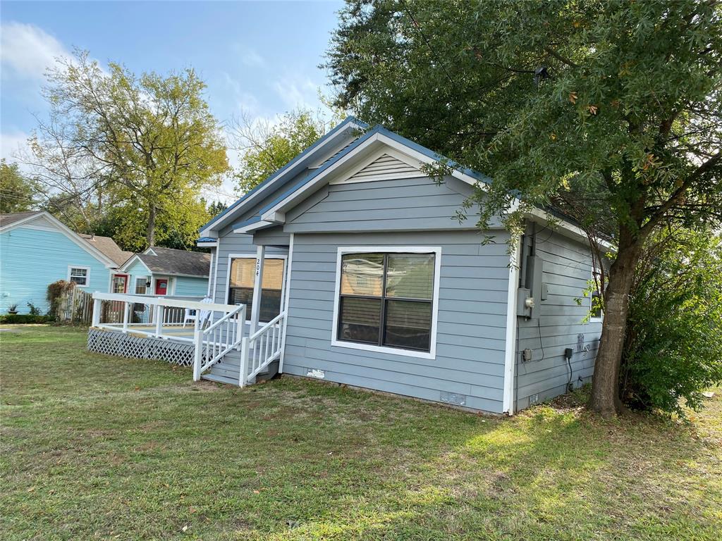 204 E Pine St, Winnsboro, TX 75494 MLS 20204622 Coldwell Banker