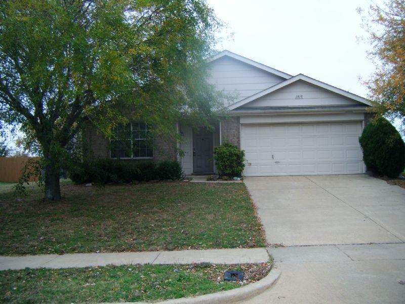 1815 Citadel Dr, Glenn Heights, TX 75154 MLS 20220325 Coldwell Banker