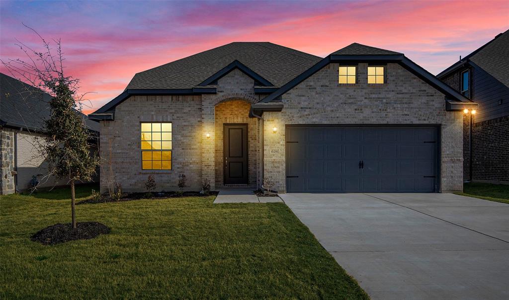 624 Congressional Ave, Red Oak, TX 75154 MLS 20223309 Coldwell Banker