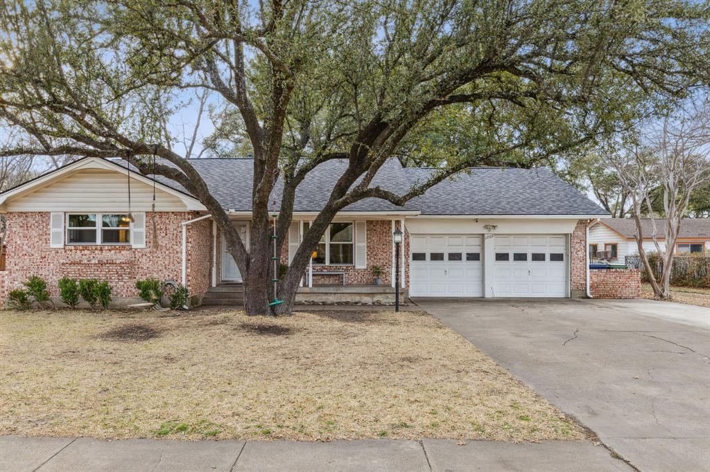 1209 Phoebe Ln, Garland, TX 75042 MLS 20238460 Coldwell Banker