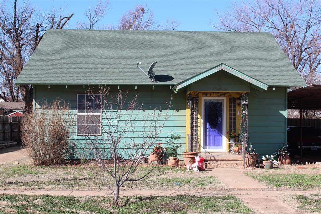 231 N 5th Ave, Munday, TX 76371 MLS 20258661 Coldwell Banker