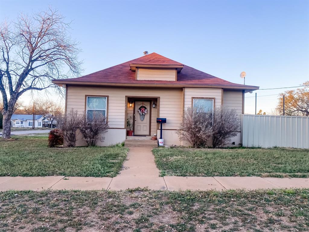 406 W 8th St, Brady, TX 76825 - MLS 20264783 - Coldwell Banker