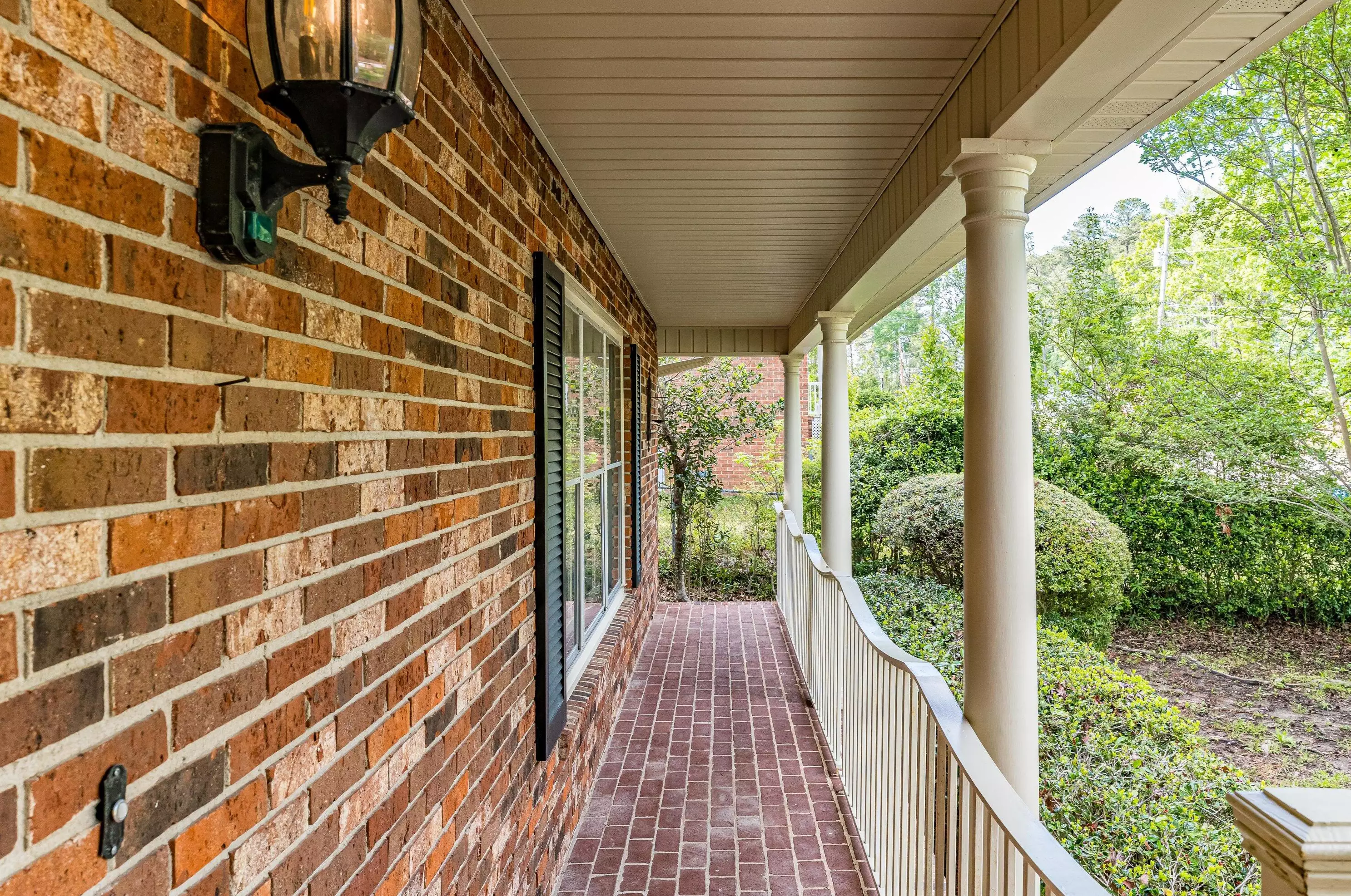 1319 Martinique Dr, Augusta GA 30909-2620 exterior