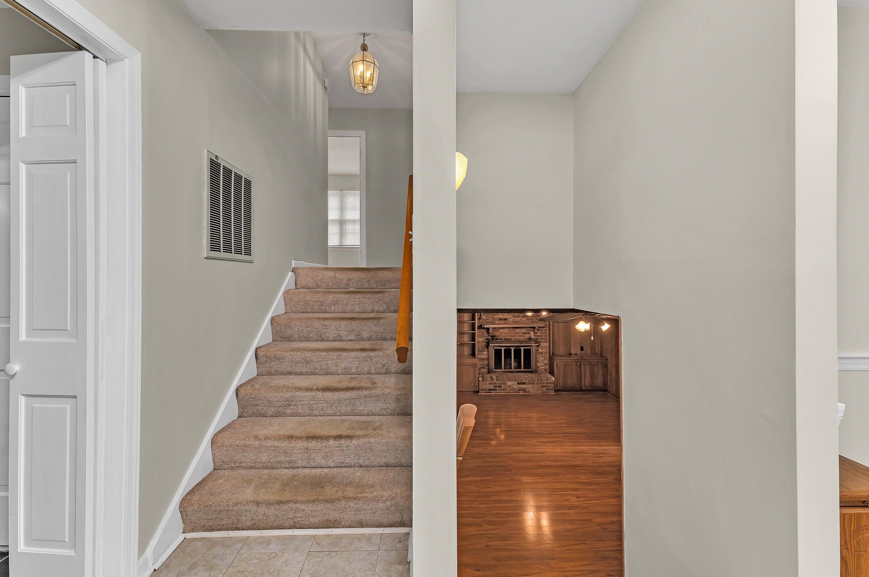 1319 Martinique Dr, Augusta GA 30909-2620 exterior