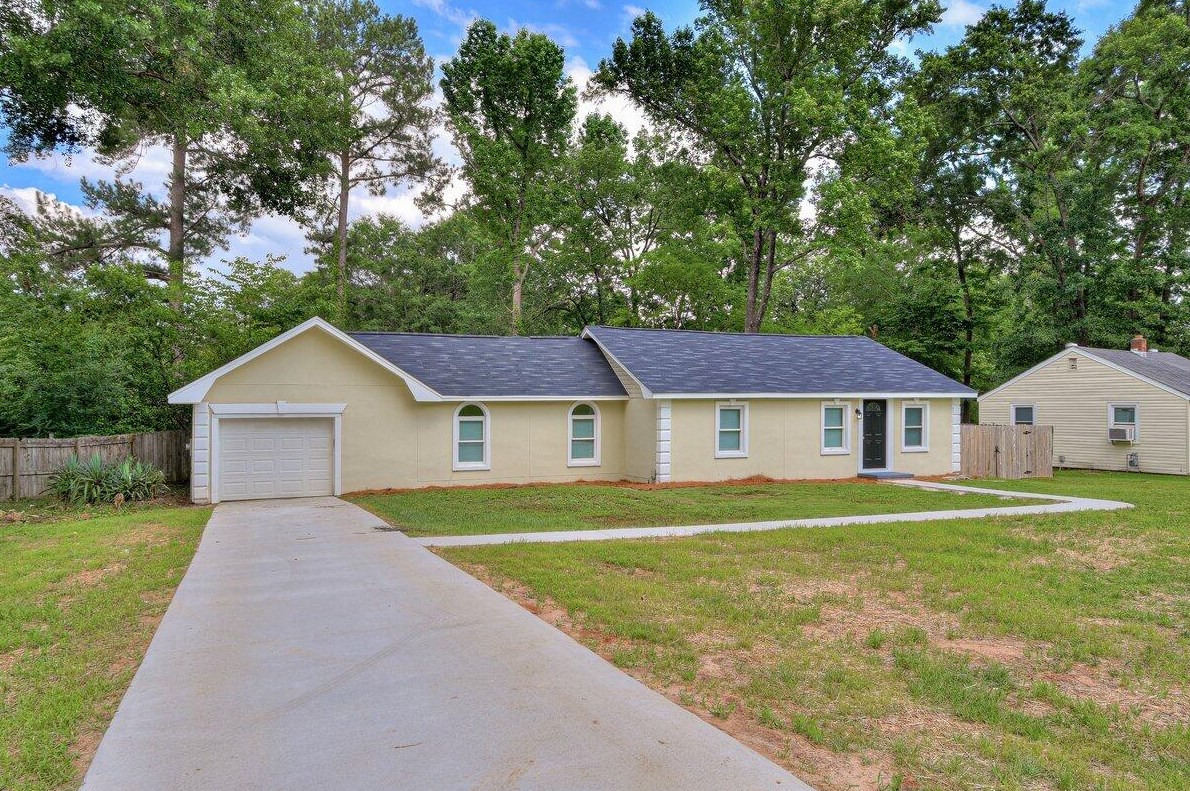 1001 Eustis Dr, Augusta GA 30904-3122 exterior