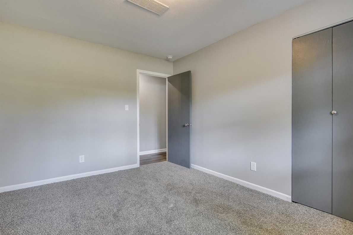 3321 Oakridge Dr, Augusta GA 30909-6302 exterior