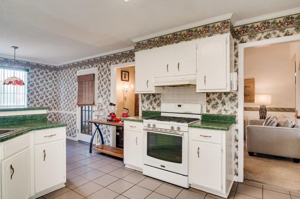 2526 Winterville Dr, Augusta GA 30909-0614 exterior