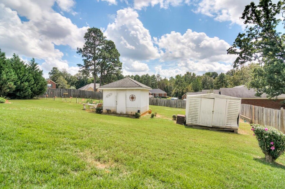 2526 Winterville Dr, Augusta GA 30909-0614 exterior