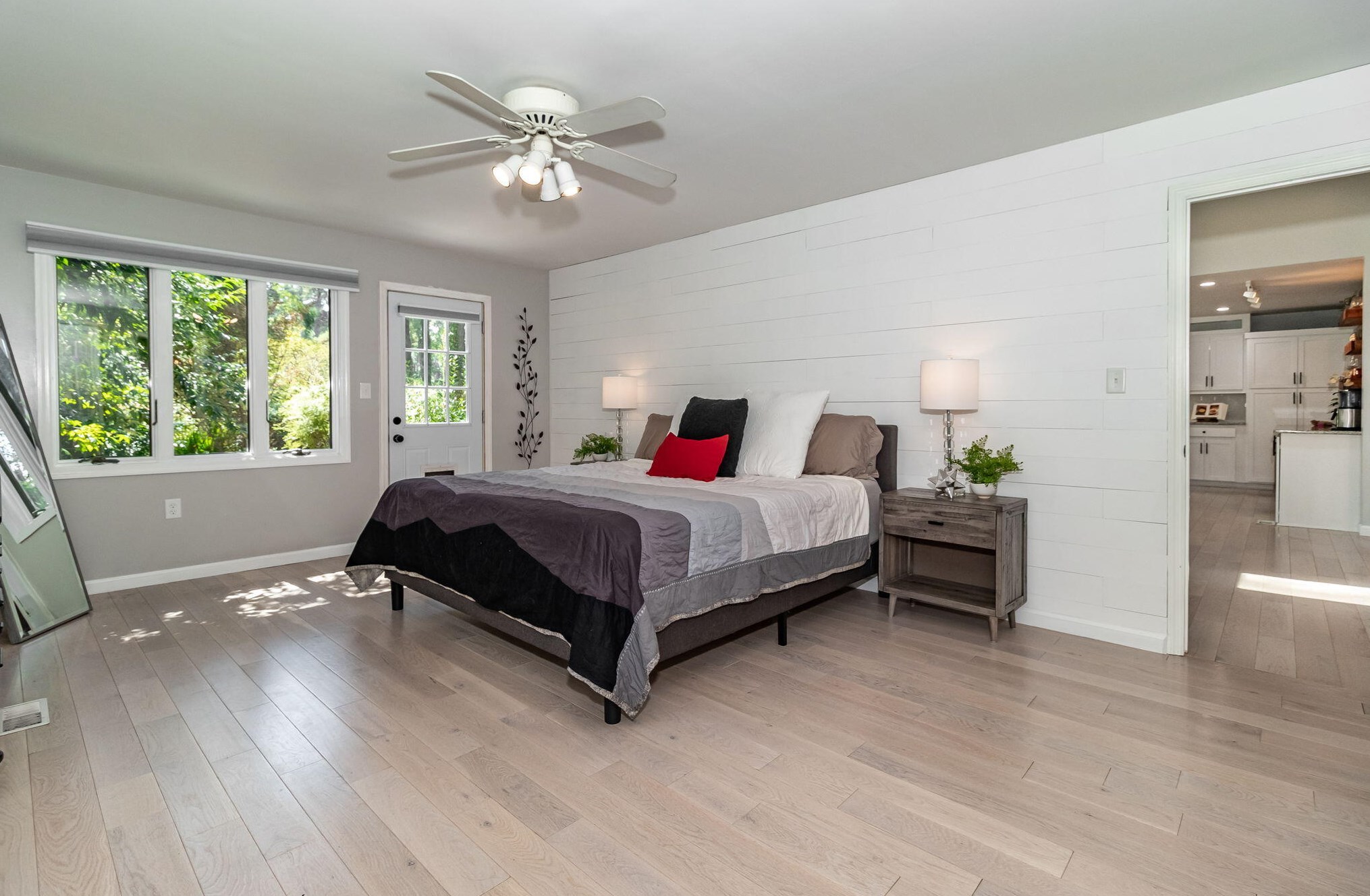 3016 Walton Way, Augusta GA 30909 exterior