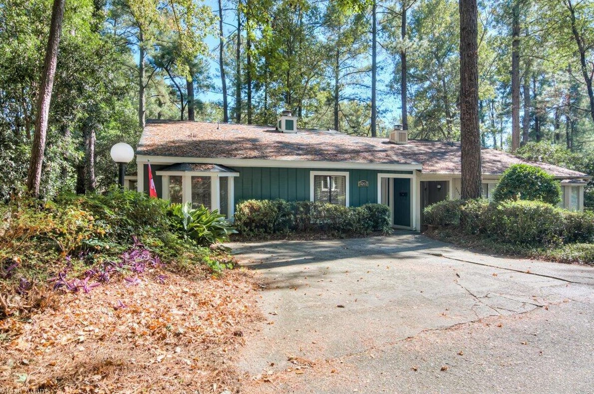 3202 Wimbledon Dr, Augusta GA  30909-2720 exterior