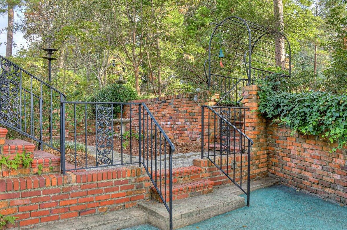 2223 Overton Rd, Augusta GA 30904-3443 exterior