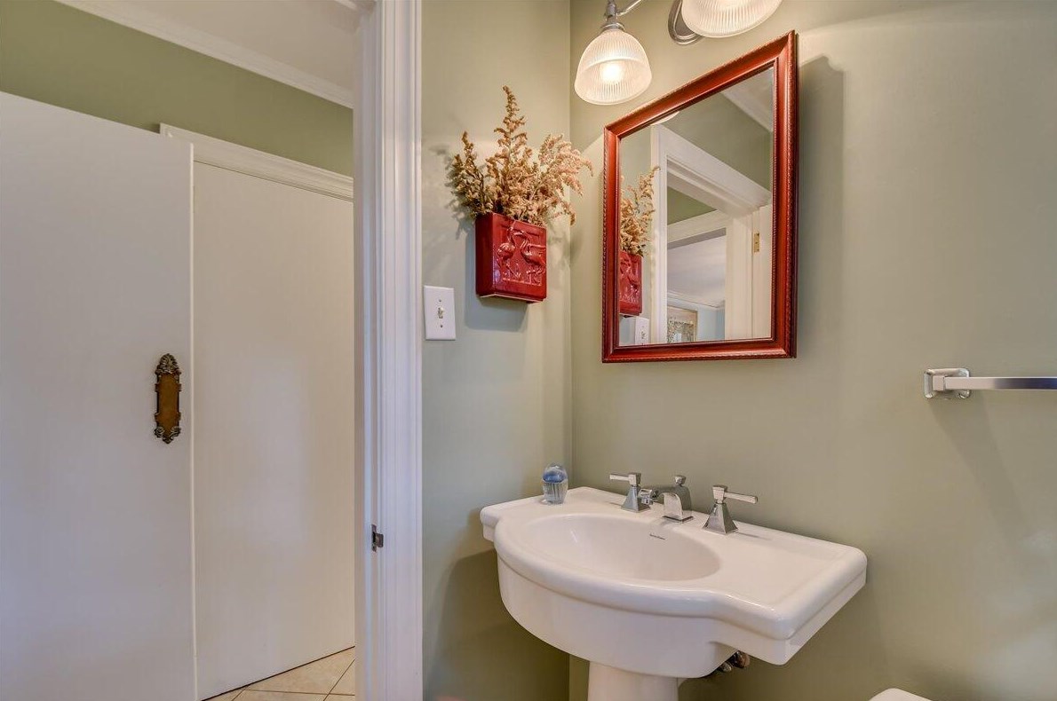 2223 Overton Rd, Augusta GA 30904-3443 exterior