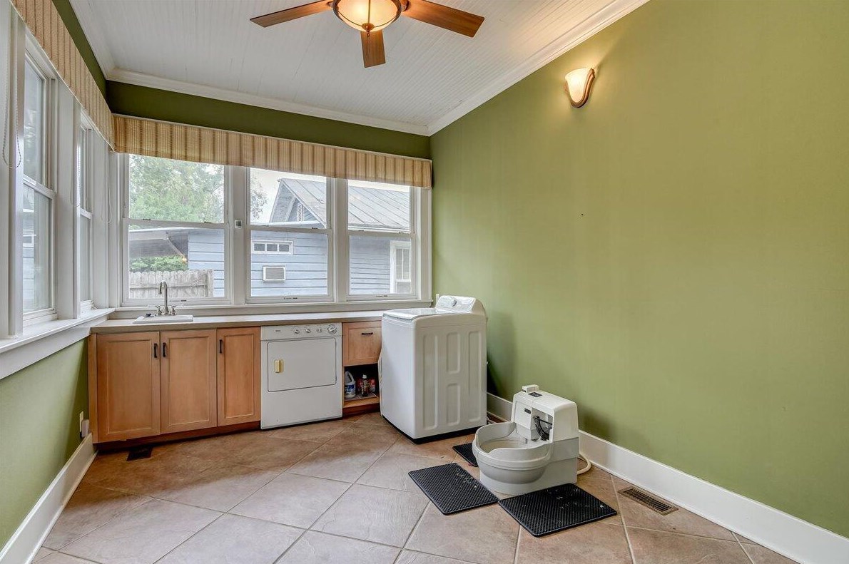 933 Merry St, Augusta GA 30904-3838 exterior