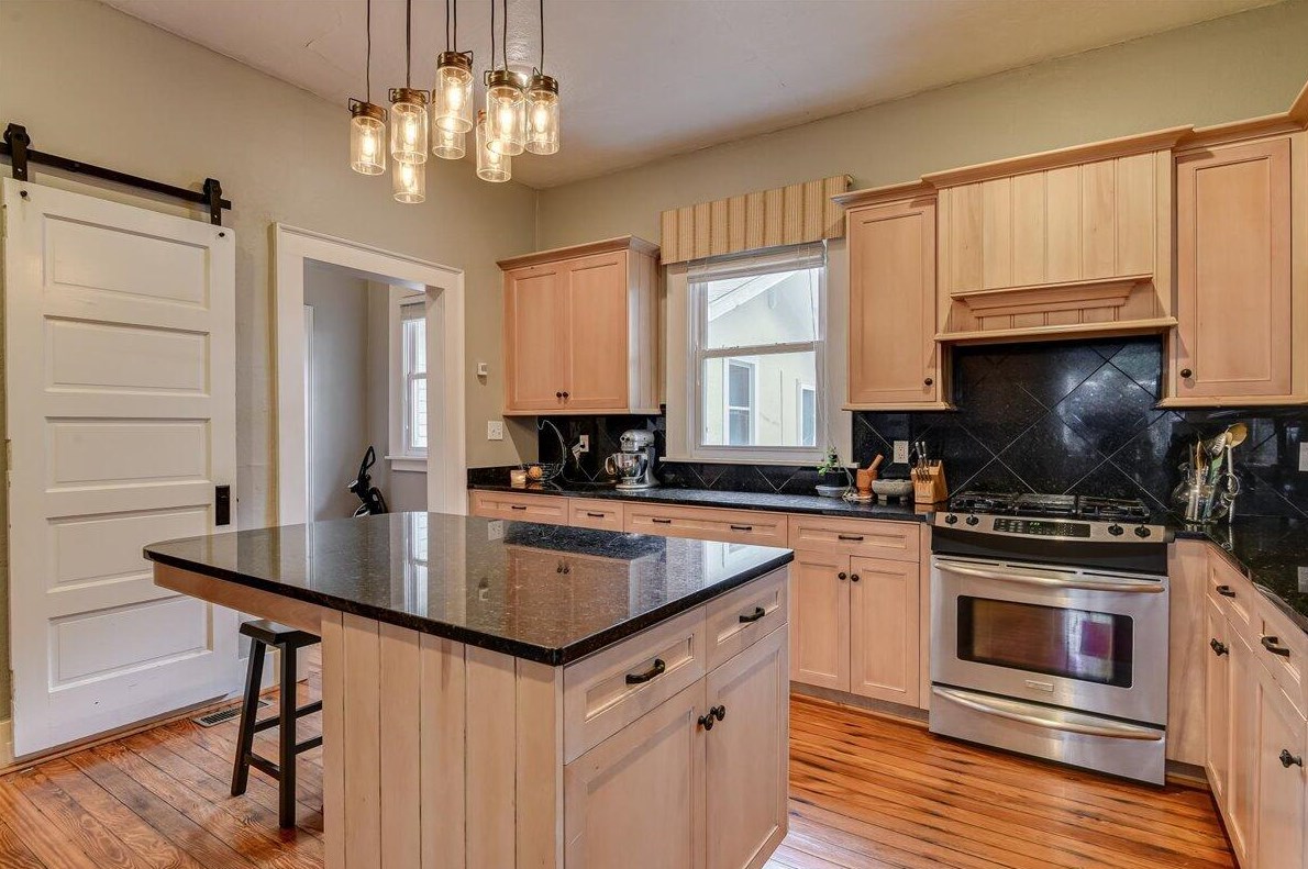 933 Merry St, Augusta GA 30904-3838 exterior