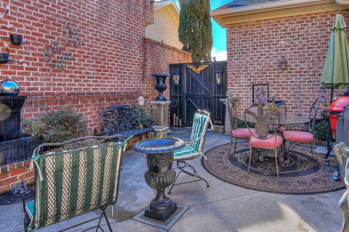 205 Society Hill Dr, Aiken SC  29803-1728 exterior
