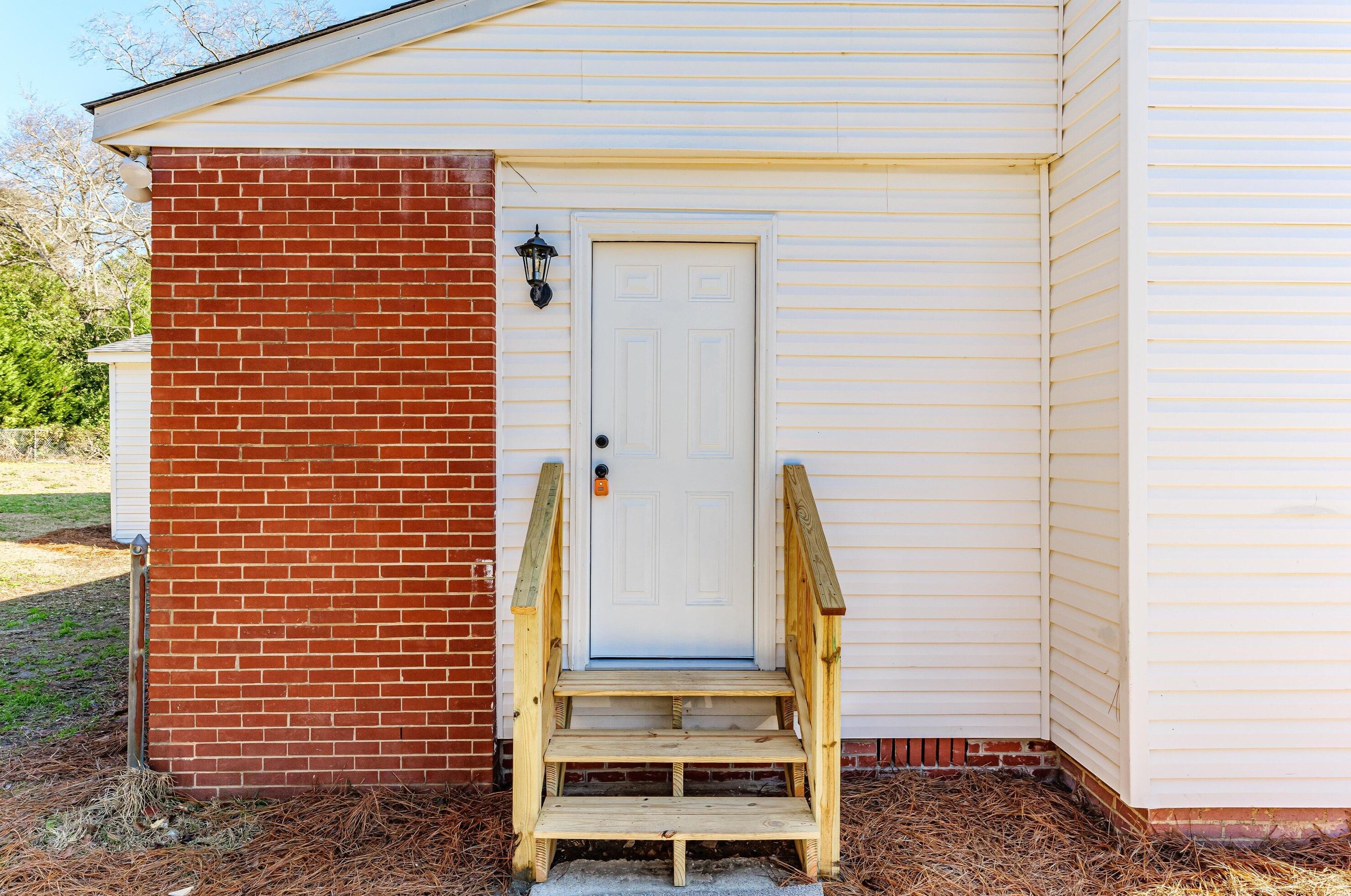 2323 Martin Rd, Augusta GA  30906-2827 exterior