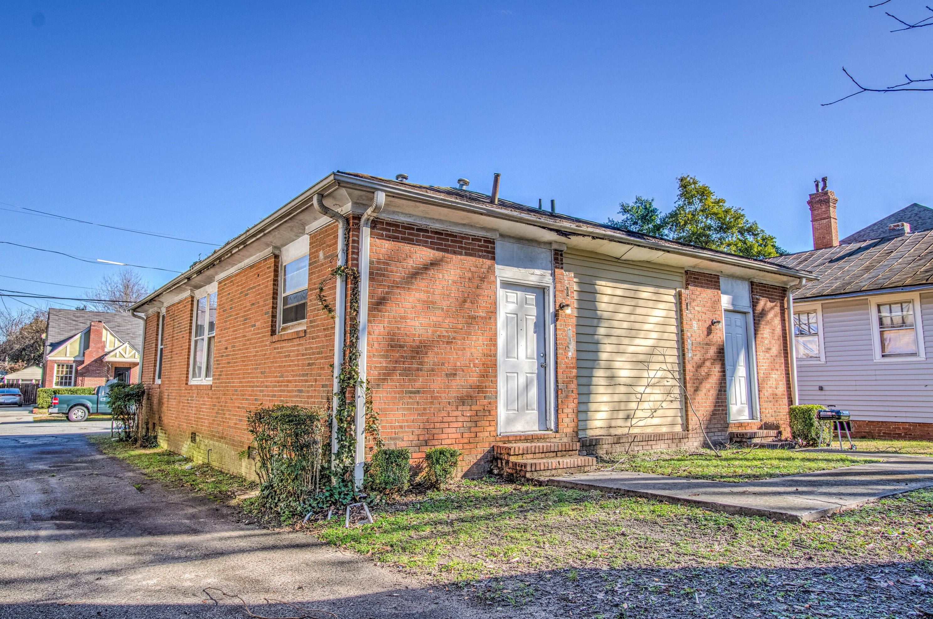 240 Ellis St, Augusta GA 30901-1642 exterior