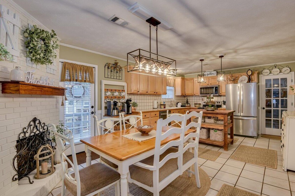 222 Palmetto Dr, Augusta GA  30907-9320 exterior