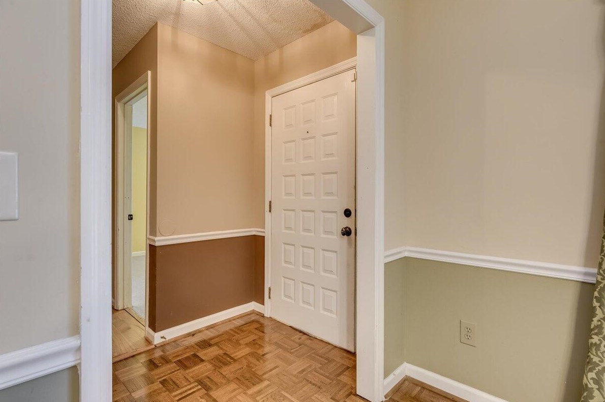 241 Brooks Dr, Augusta GA  30907-1580 exterior