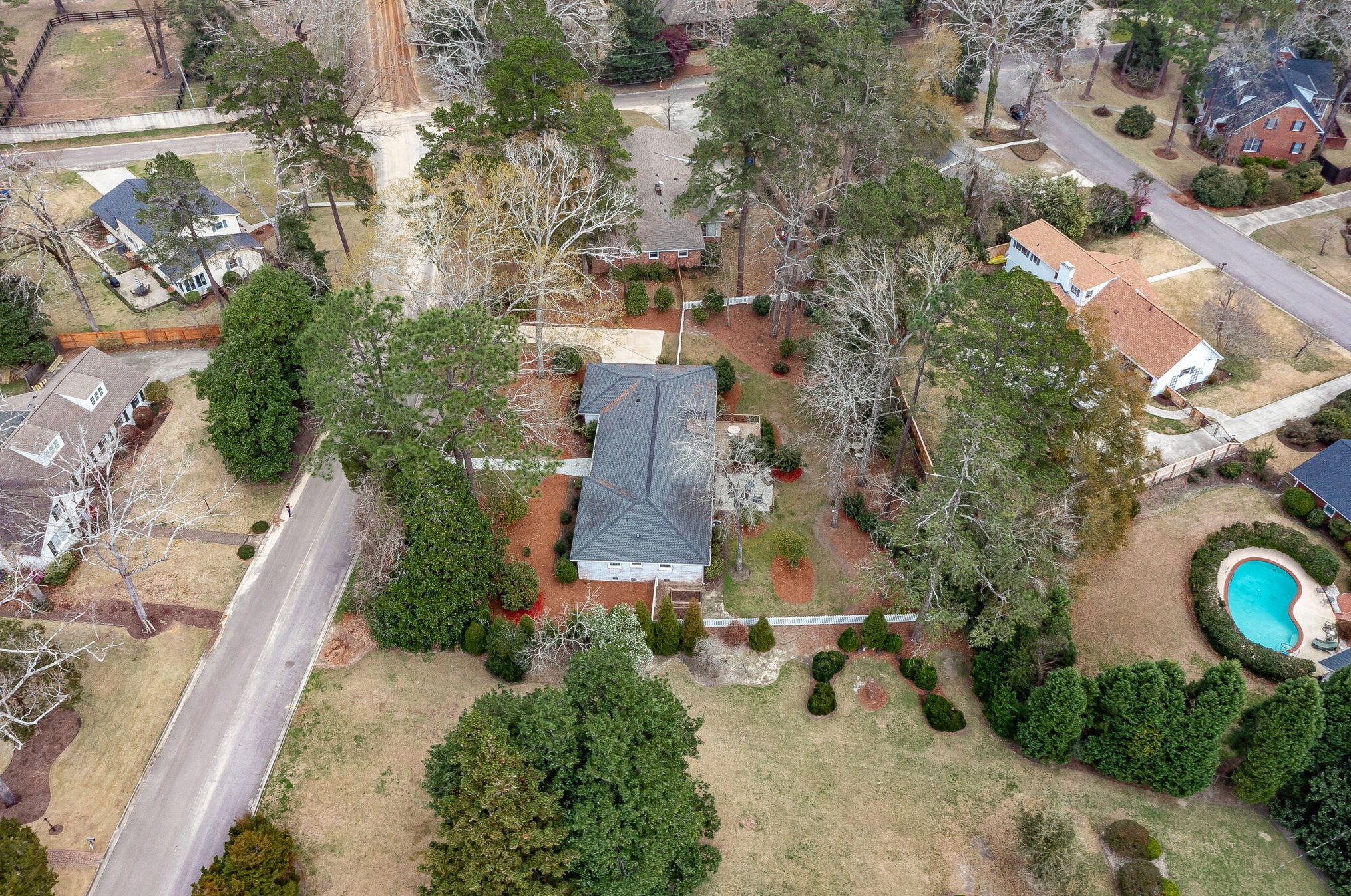 834 Magnolia St, Aiken SC  29801-4908 exterior