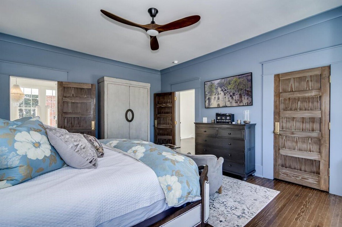 2818 Walton Way, Augusta GA 30909-5214 exterior