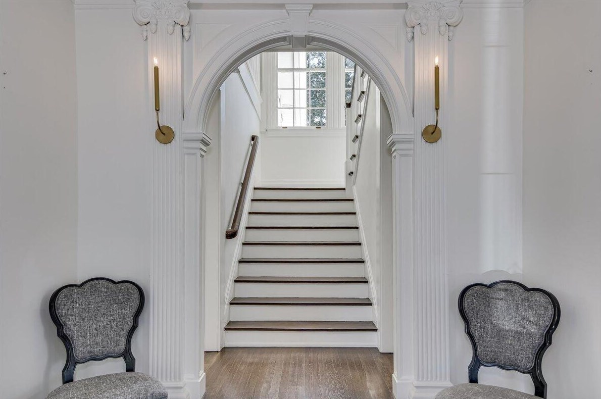 2818 Walton Way, Augusta GA 30909-5214 exterior